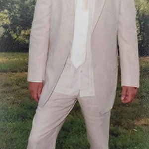 Men's Ivory/Cream Suit with white shirt